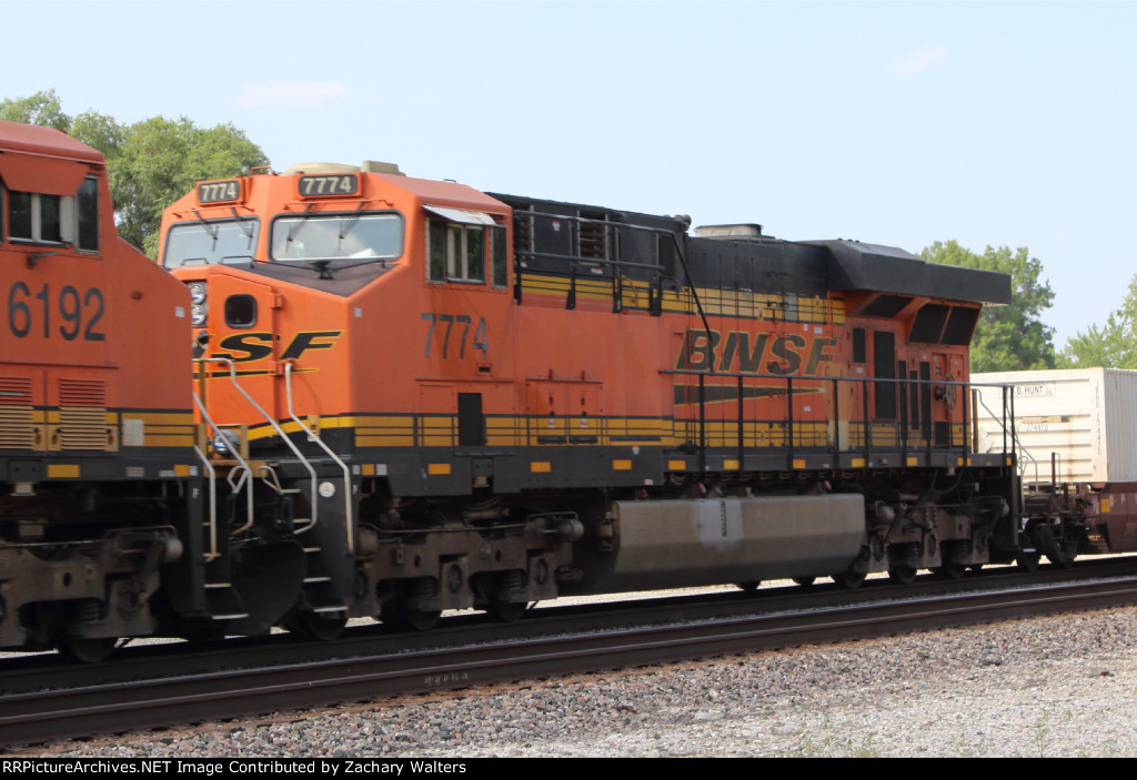 BNSF 7774